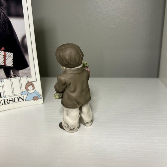 KIM ANDERSON LITTLE BOY FIGURINE - Picture 2 of 4